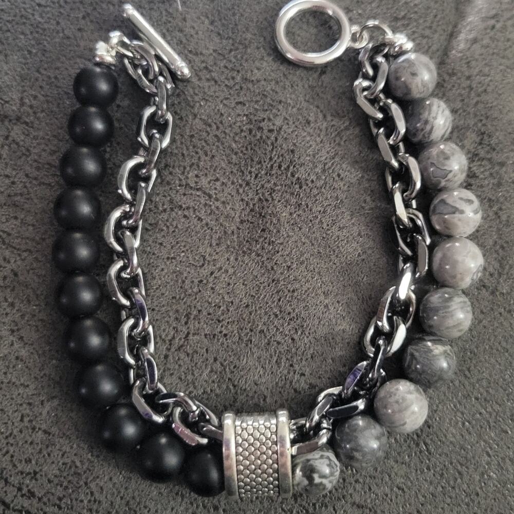 howlite and onyx layered chain and gemstone beaded bracelet